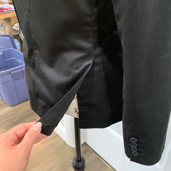 Express Design Studio black blazer / suit jacket - Picture 6 of 9